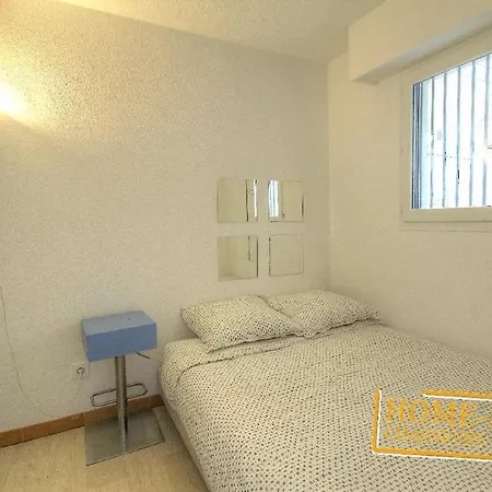 Apartment 2 Pieces Dans Avec Piscine